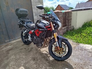 Stels 600 Benelli
