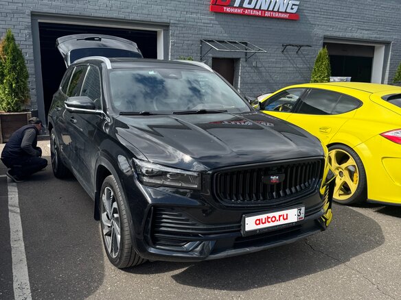 2023 Geely Monjaro I, чёрный, 3420000 рублей - вид 3
