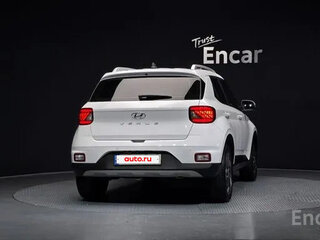 2023 Hyundai Venue I, белый, 1680000 рублей, вид 3