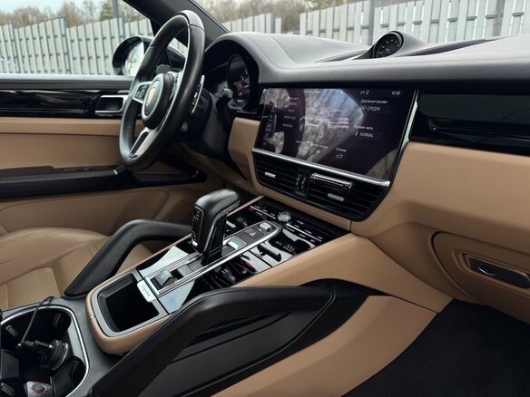 2020 Porsche Cayenne Coupé III, чёрный, 7850000 рублей - вид 21