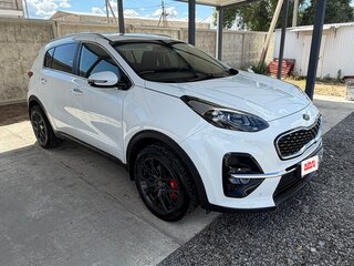 2020 Kia Sportage IV Рестайлинг, белый, 2500000 рублей, вид 3
