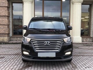 2018 Hyundai Grand Starex I Рестайлинг 2, серый, 4000000 рублей, вид 4