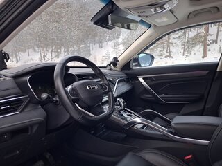 2023 Geely Atlas Pro, чёрный, 2170000 рублей, вид 5