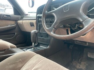 1988 Toyota Mark II VI (X80), золотистый, 370000 рублей, вид 5