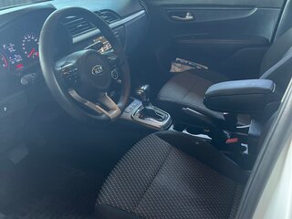 2018 Kia Rio IV, белый, 1050000 рублей, вид 5