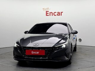 2022 Hyundai Avante VII, чёрный, 1690000 рублей, вид 2