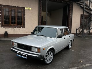 2010 Lada (ВАЗ) 2105, серебристый, 260000 рублей, вид 3