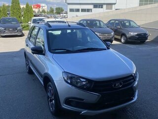 2025 Lada (ВАЗ) Granta Cross I Рестайлинг, серебристый, 1190000 рублей, вид 2