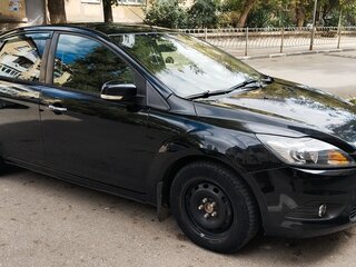 2010 Ford Focus II Рестайлинг, чёрный, 450000 рублей, вид 3