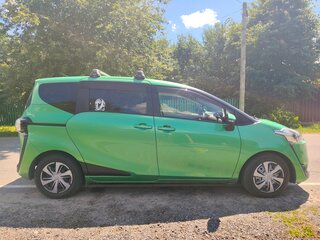 2016 Toyota Sienta II, зелёный, 1550000 рублей, вид 2