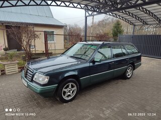 1993 Mercedes-Benz W124 280, зелёный, 1000000 рублей, вид 1
