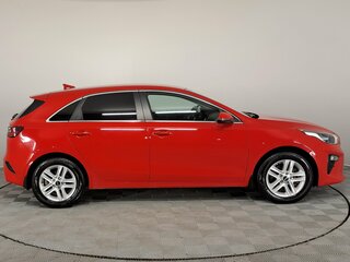 2020 Kia Ceed III, красный, 1850000 рублей, вид 4