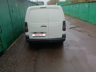2013 Citroen Berlingo II Рестайлинг, белый, 590000 рублей, вид 3