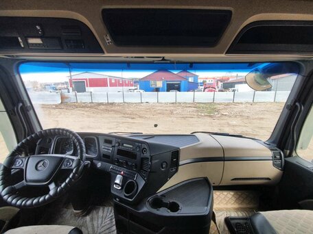 2021 Mercedes-Benz Actros, белый, 4100200 рублей, вид 5