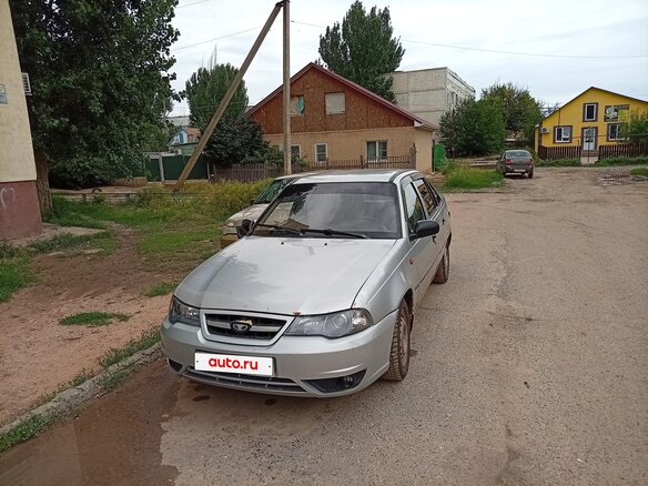 2010 Daewoo Nexia I Рестайлинг, серебристый, 120000 рублей - вид 5