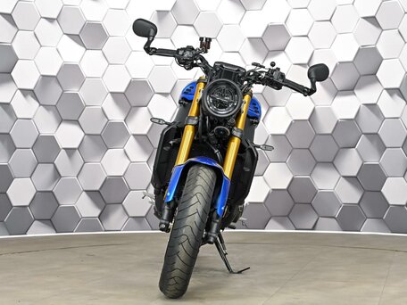 2022 Yamaha XSR900, синий, 1059000 рублей, вид 5
