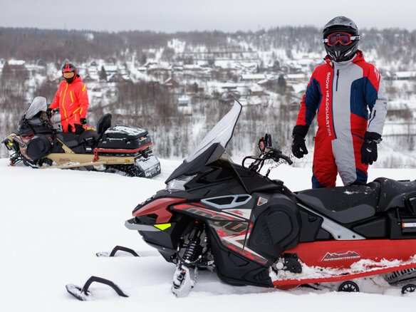 2025 AODES (Odes) Snowcross 1000, красный, 999000 рублей - вид 3