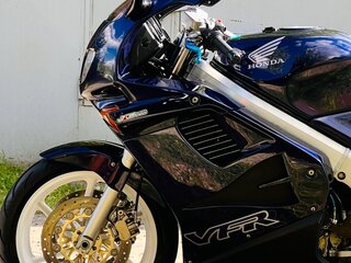 Honda VFR 750