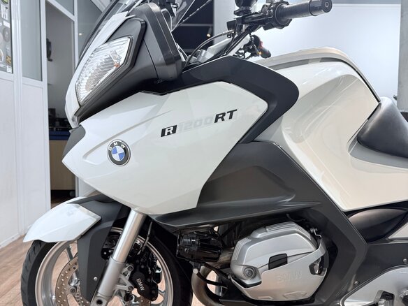 2011 BMW R 1200 RT, белый, 999000 рублей - вид 5