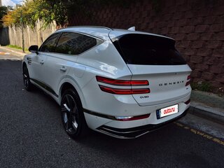 2024 Genesis GV80 I Рестайлинг, белый, 8667700 рублей, вид 4