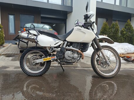 2011 Suzuki DR 650 SE, белый, 650000 рублей, вид 2