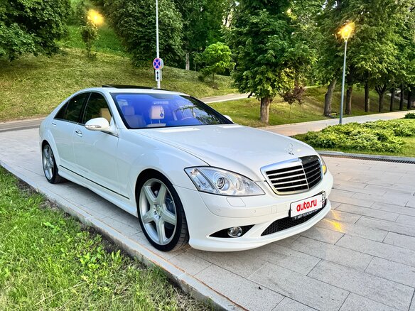 2008 Mercedes-Benz S-Класс 500 V (W221), белый, 2100000 рублей - вид 4