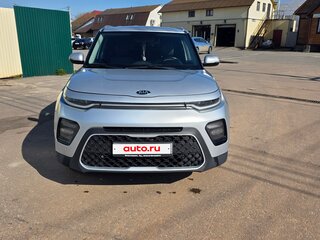 2019 Kia Soul III, серебристый, 1620000 рублей, вид 2