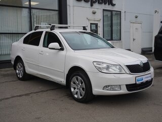 2012 Skoda Octavia II (A5) Рестайлинг, белый, 848000 рублей, вид 3