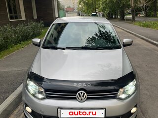2013 Volkswagen Polo V, серебристый, 535000 рублей, вид 4