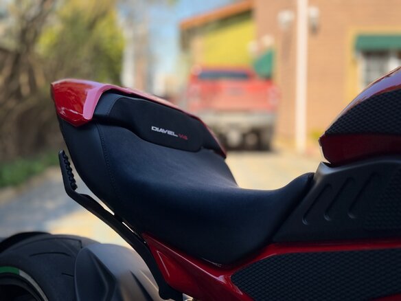 2024 Ducati Diavel V4, красный, 3100000 рублей - вид 21