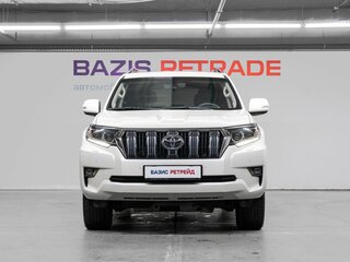 2018 Toyota Land Cruiser Prado 150 Series Рестайлинг 2, белый, 5799000 рублей, вид 2
