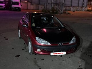 2000 Peugeot 206, красный, 150000 рублей, вид 3