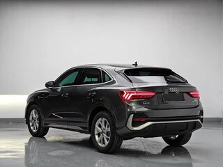 2023 Audi Q3 Sportback 35 TFSI MHEV II (F3), серый, 2240000 рублей, вид 5