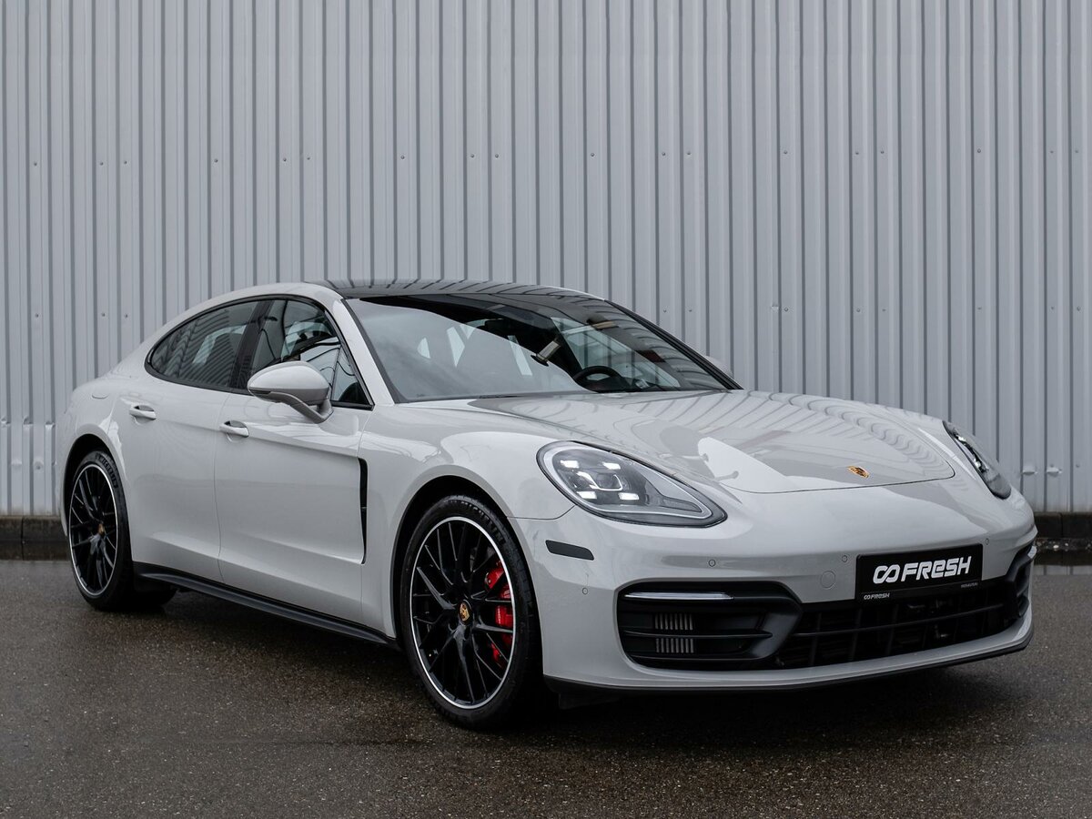 Открыть фотографии: Porsche Panamera II Рестайлинг