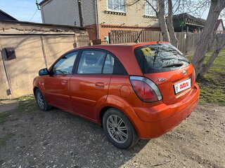 2007 Kia Rio II, оранжевый, 550000 рублей, вид 3