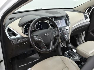 2017 Hyundai Santa Fe III Рестайлинг, белый, 2035000 рублей, вид 5