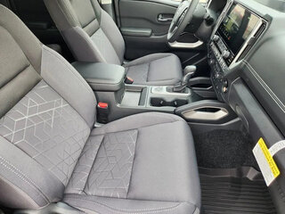 2026 Nissan Frontier III Рестайлинг, серый, 5800446 рублей, вид 5