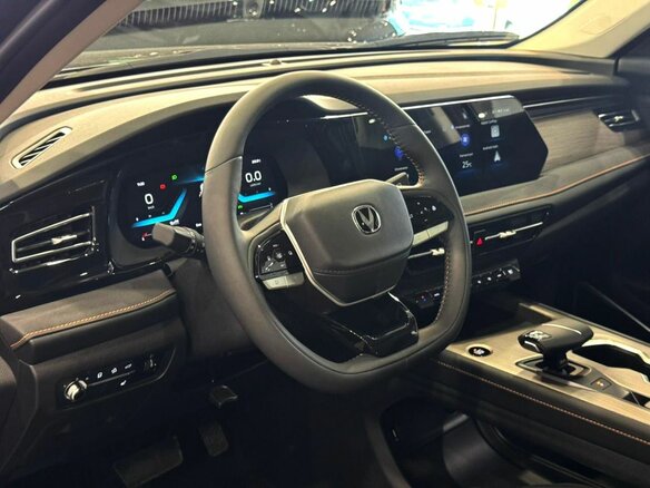 2026 Changan CS75 Pro, чёрный - вид 9