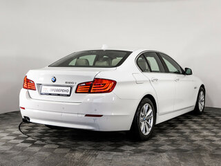 2012 BMW 5 серии 520i VI (F10/F11/F07), белый, 1949000 рублей, вид 5