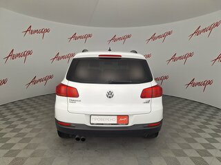 2015 Volkswagen Tiguan I Рестайлинг, белый, 1175000 рублей, вид 4
