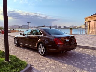 2011 Mercedes-Benz S-Класс 350 Long V (W221) Рестайлинг, коричневый, 1650000 рублей, вид 1