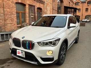 2017 BMW X1 18i sDrive II (F48), белый, 2200000 рублей, вид 1