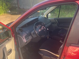2004 Renault Scenic II, красный, 300000 рублей, вид 5