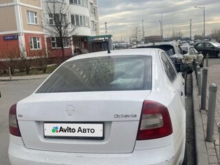 2013 Skoda Octavia II (A5) Рестайлинг, белый, 450000 рублей, вид 4