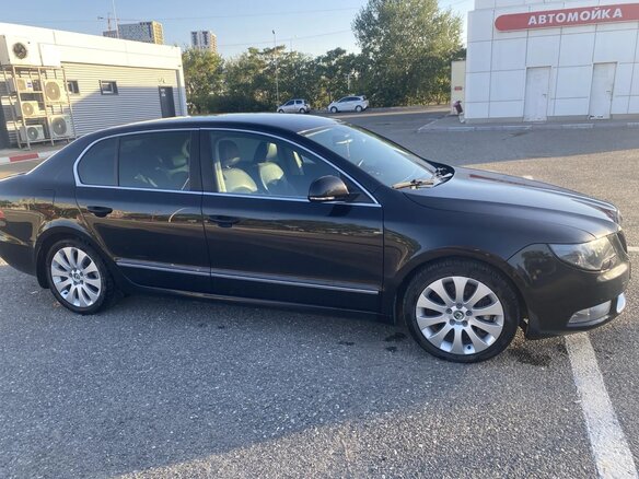 2012 Skoda Superb II, чёрный, 990000 рублей - вид 2