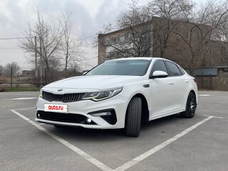 2018 Kia Optima IV Рестайлинг, белый, 1900000 рублей, вид 1