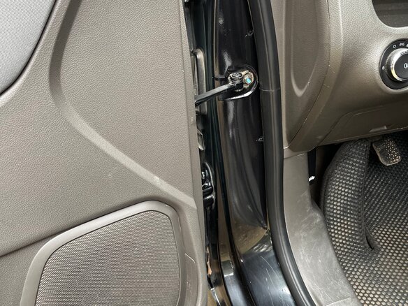 2013 Chevrolet Cobalt II, чёрный, 474000 рублей - вид 19