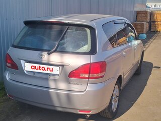 2002 Toyota Ipsum II (M20), серебристый, 610000 рублей, вид 2