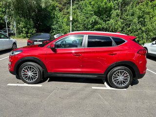 2019 Hyundai Tucson III Рестайлинг, красный, 2000000 рублей, вид 5