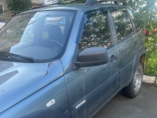 2012 Chevrolet Niva I Рестайлинг, серый, 500000 рублей, вид 4